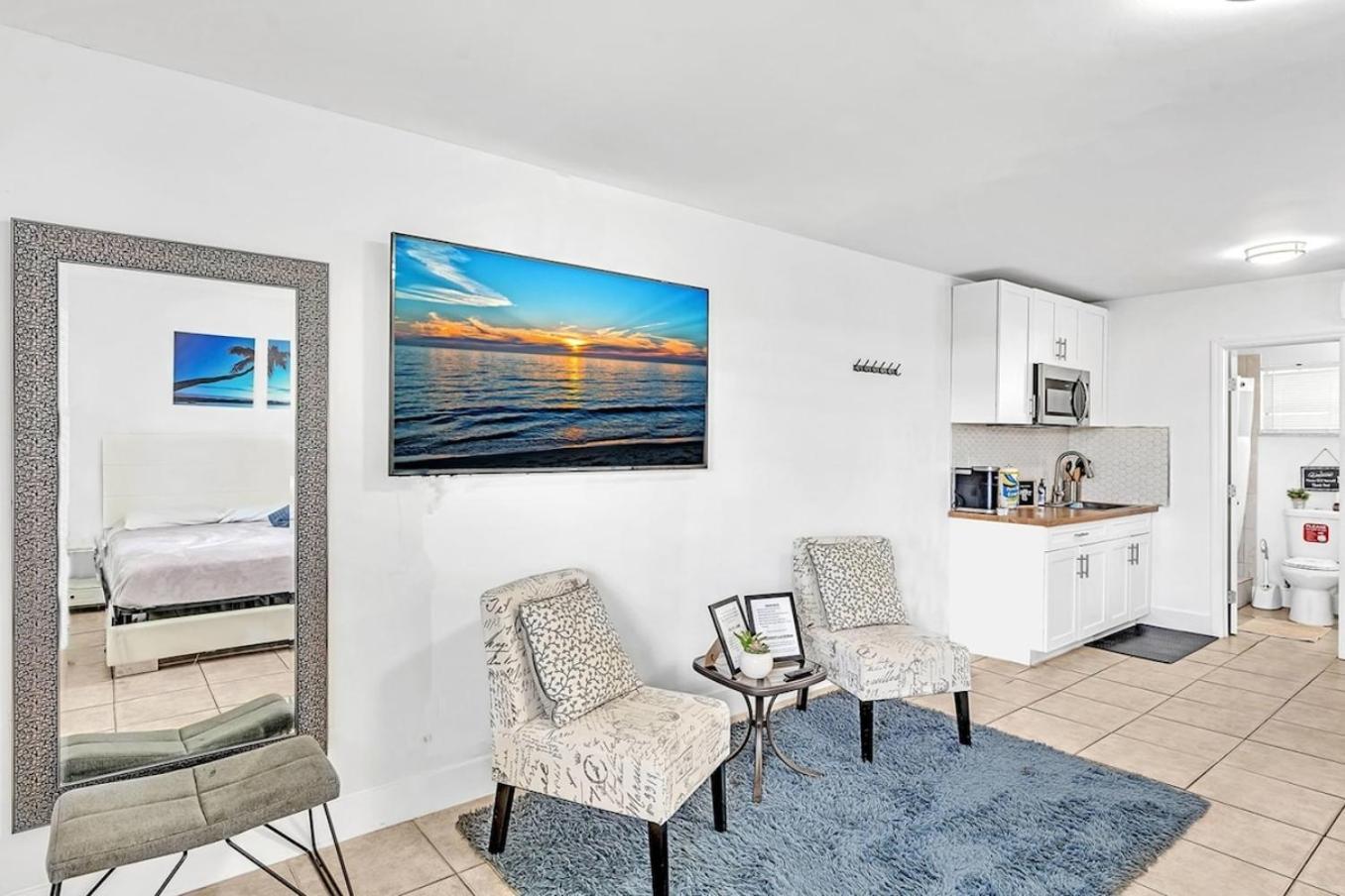 Large Studio Suite Close to Beach&Casino Dania Beach Esterno foto